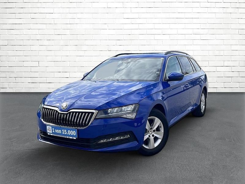 Blau Gebraucht 2020 Skoda Superb Ambition Kombi | 21.060 € (Etwas zu teuer) - Bild 1/4