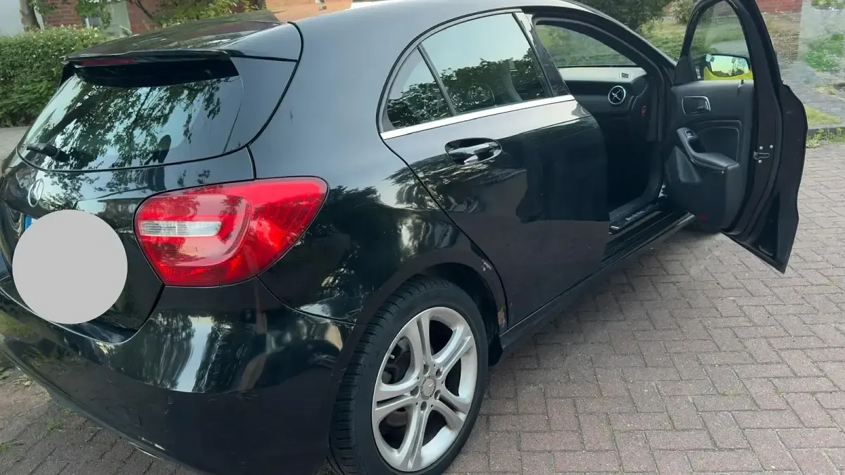 Gebraucht Mercedes A180 2014 Schwarz Kleinwagen