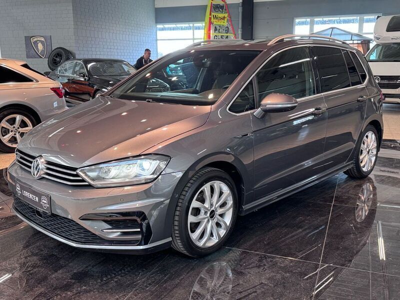 Grau Gebraucht 2017 VW Golf VII Highline Limousine | 15.995 € (Etwas zu teuer) - Bild 1/4