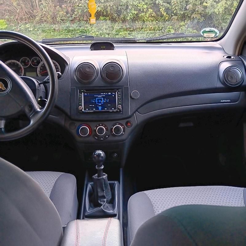 Gebraucht Chevrolet Aveo 103 PS (75 kW) 2009 Grau Kleinwagen