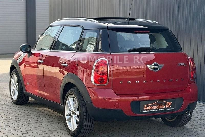 Second-hand Mini Countryman 111 CP (81 kW) 2014 Roșu SUV