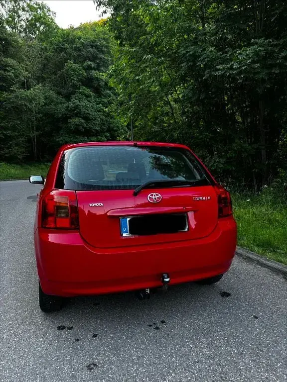 Gebraucht Toyota Corolla 97 PS (71 kW) 2003 Rot Limousine