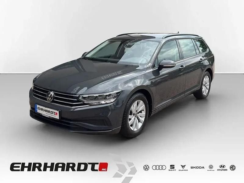 Grau Gebraucht 2021 VW Passat Business Kombi | 22.750 € (Superpreis) - Bild 1/3
