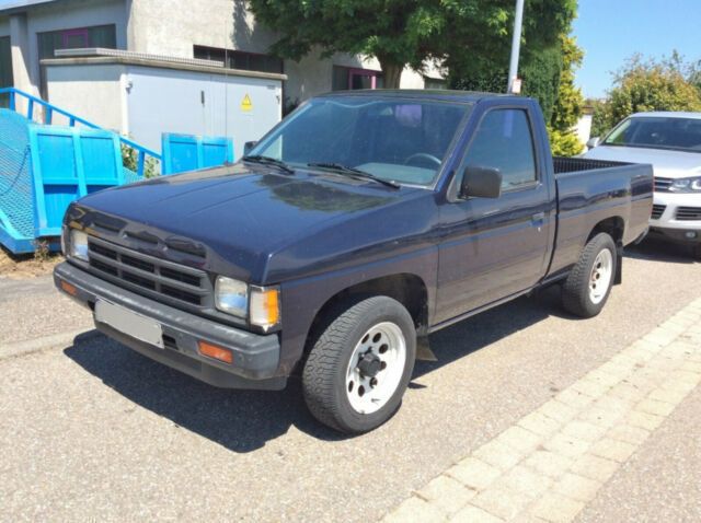 Nissan terrano pickup
