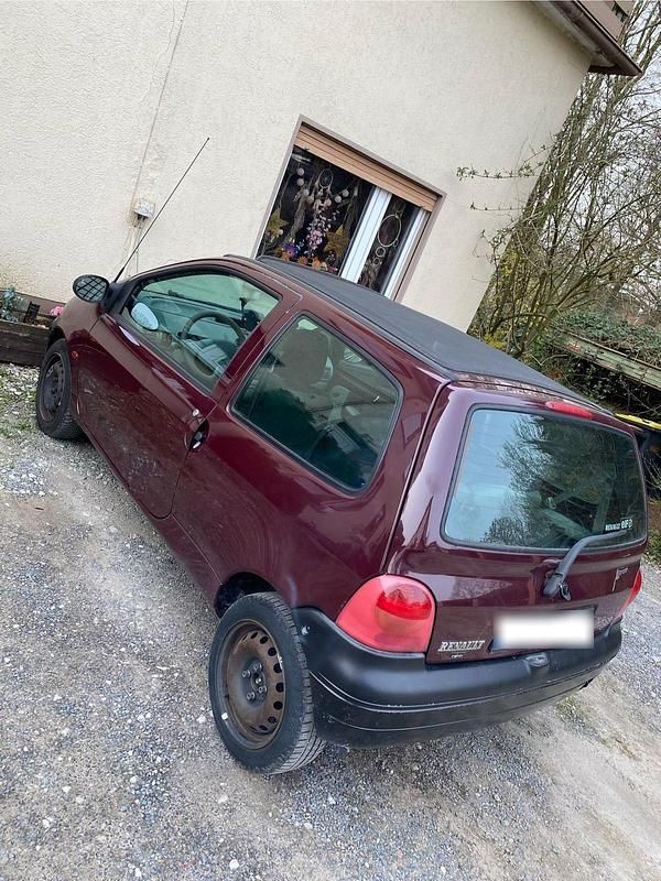 Gebraucht Renault Twingo 58 PS (42 kW) 2002 Rot Kleinwagen