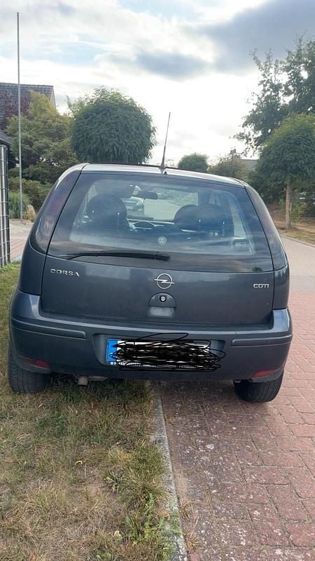 Blau Gebraucht 2006 Opel Corsa Kleinwagen | 850 € (Superpreis) - Bild 1/2