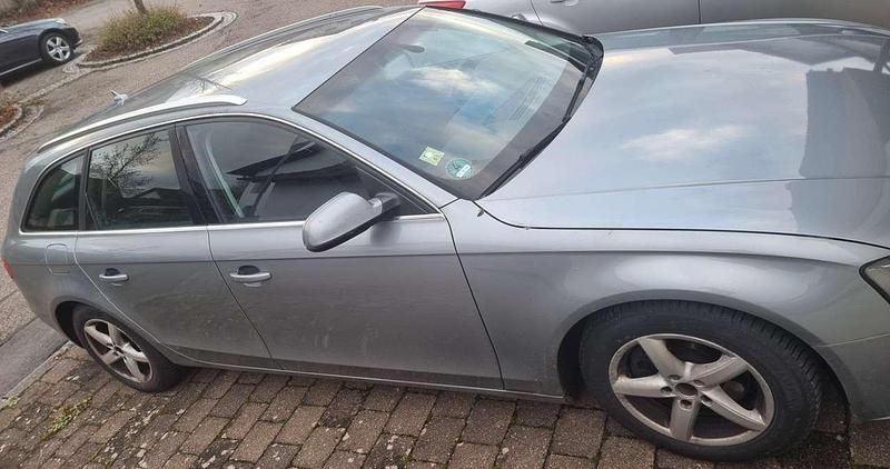 Gebraucht Audi A4 Attraction 143 PS (105 kW) 2010 Grau Kombi