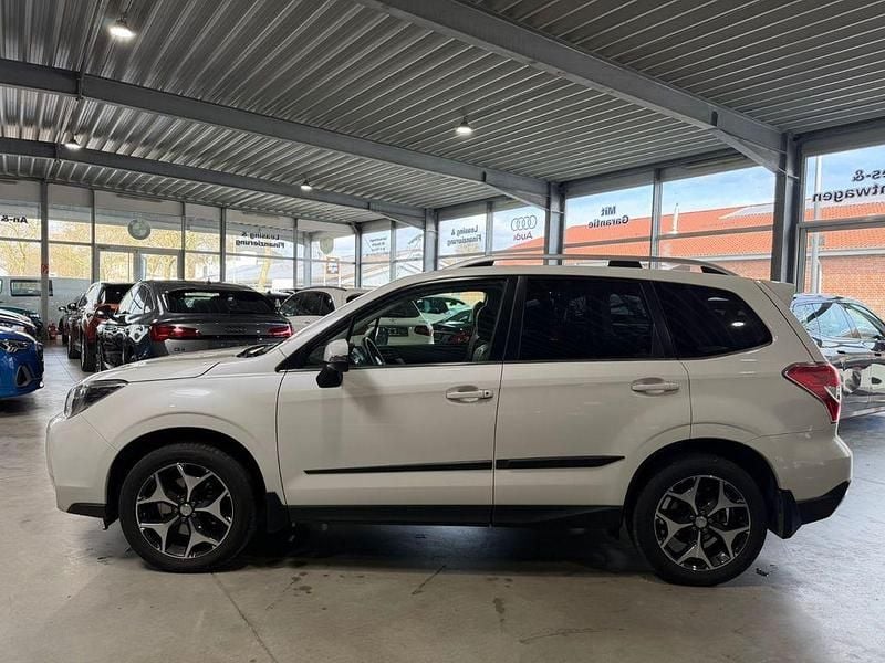 Gebraucht Subaru Forester Sport 147 PS (108 kW) 2015 Weiß SUV