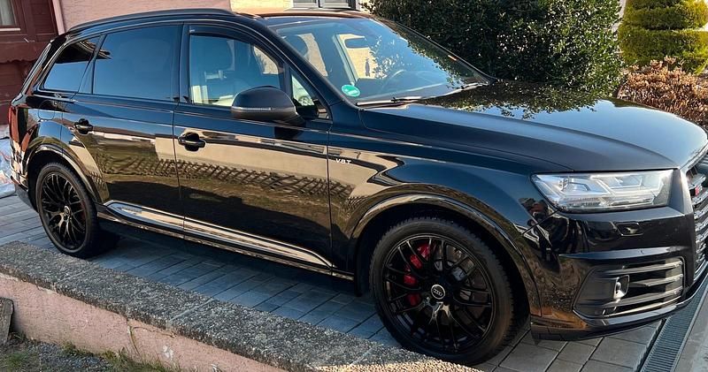 Gebraucht Audi SQ7 Comfort 435 PS (319 kW) 2018 Schwarz SUV