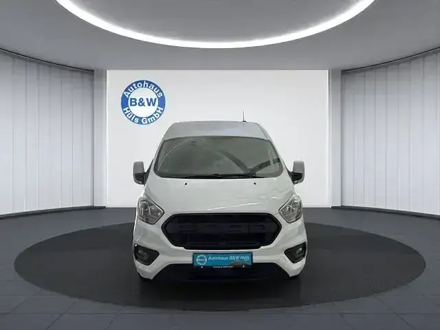 Gebraucht Ford Transit Custom 131 PS (96 kW) 2021 Frostweiß Van / Kleinbus