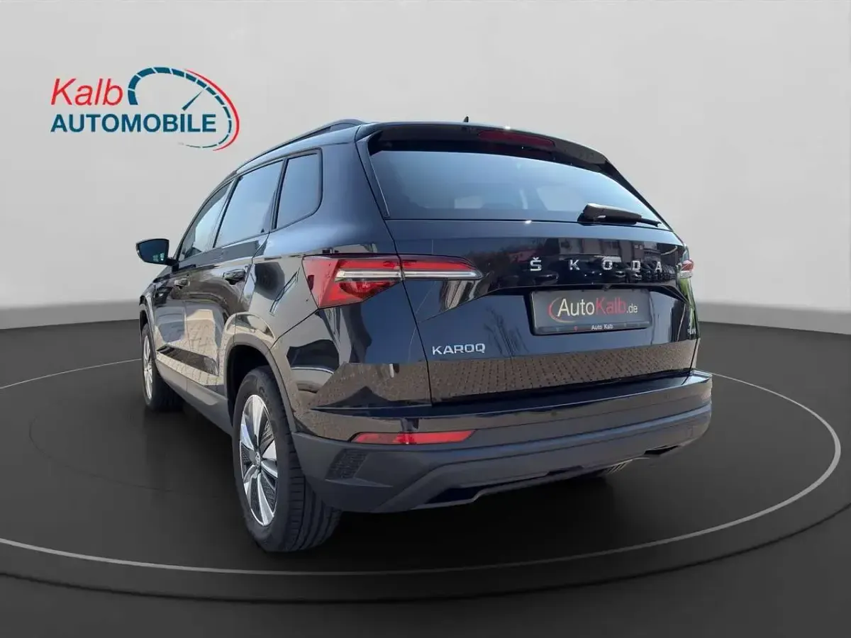 Gebraucht Skoda Karoq Ambition 150 PS (110 kW) 2023 Blackmagic perleffekt SUV