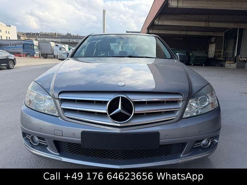 Gebraucht Mercedes C220 Avantgarde 170 PS (125 kW) 2009 Silber Limousine