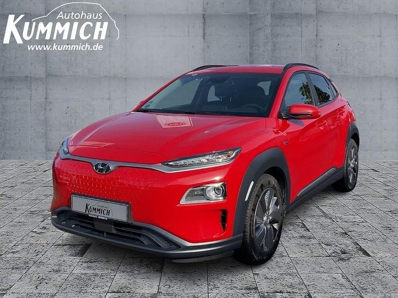 Rot Gebraucht 2020 Hyundai Kona Style SUV | 22.490 € (Etwas zu teuer) - Bild 1/4