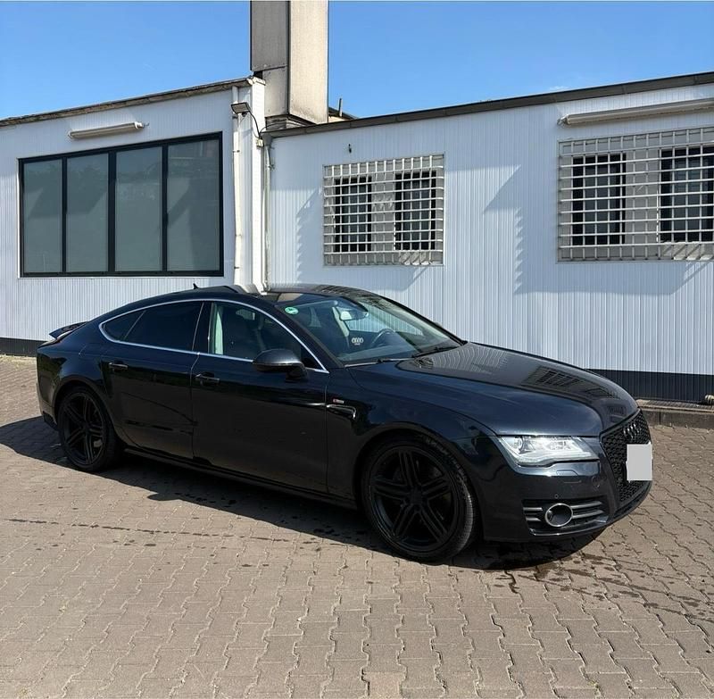 Blau Gebraucht 2012 Audi A7 S-Line Limousine | 14.900 € (Fairer Preis) - Bild 1/4