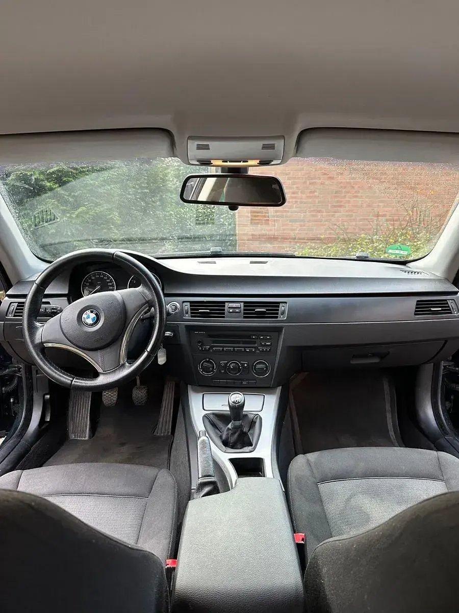 Gebraucht BMW 320 170 PS (125 kW) 2007 Grün Coupé
