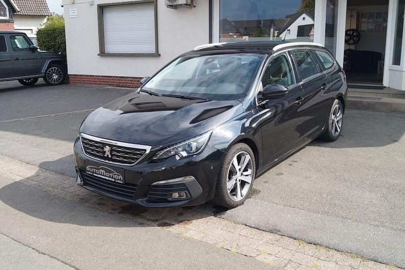 Schwarz Gebraucht 2019 Peugeot 308 Allure Kombi | 13.490 € (Fairer Preis) - Bild 1/4