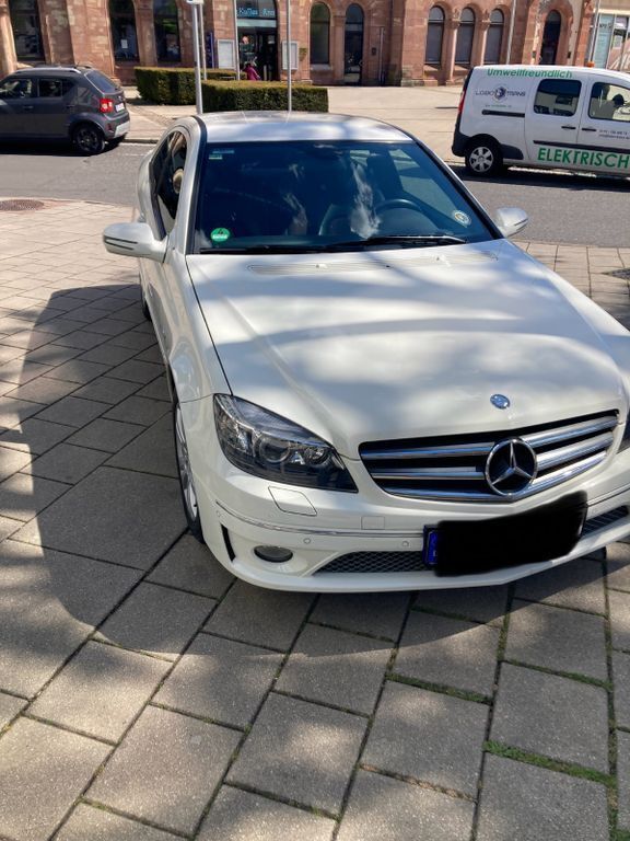 Weiß Gebraucht 2009 Mercedes CLC160 Kleinwagen | 6.750 € - Bild 1/4