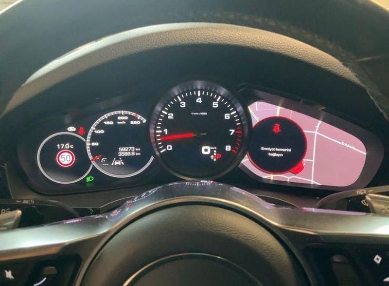 Gebraucht Porsche Cayenne 340 PS (250 kW) 2019 Quarzitgrau SUV