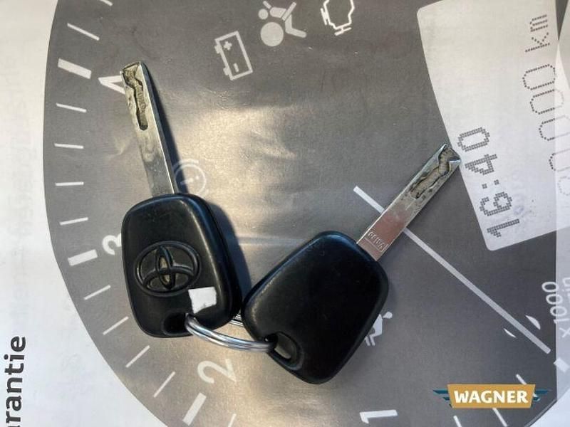 Gebraucht Toyota Aygo Basis 68 PS (50 kW) 2011 Schwarz Kleinwagen