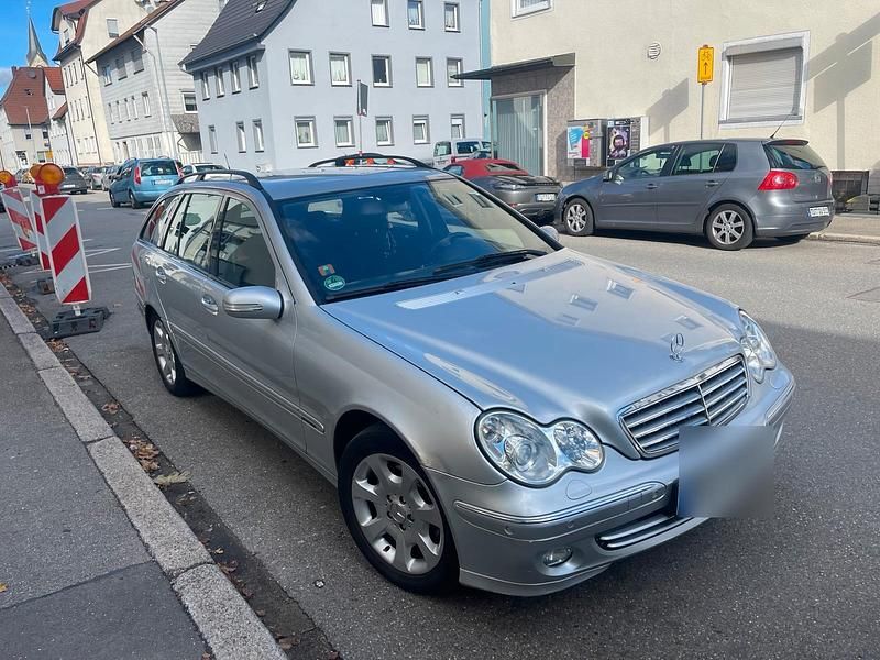 Gebraucht 2007 Mercedes C200 Limousine | 2.800 € (Guter Preis) - Bild 1/4
