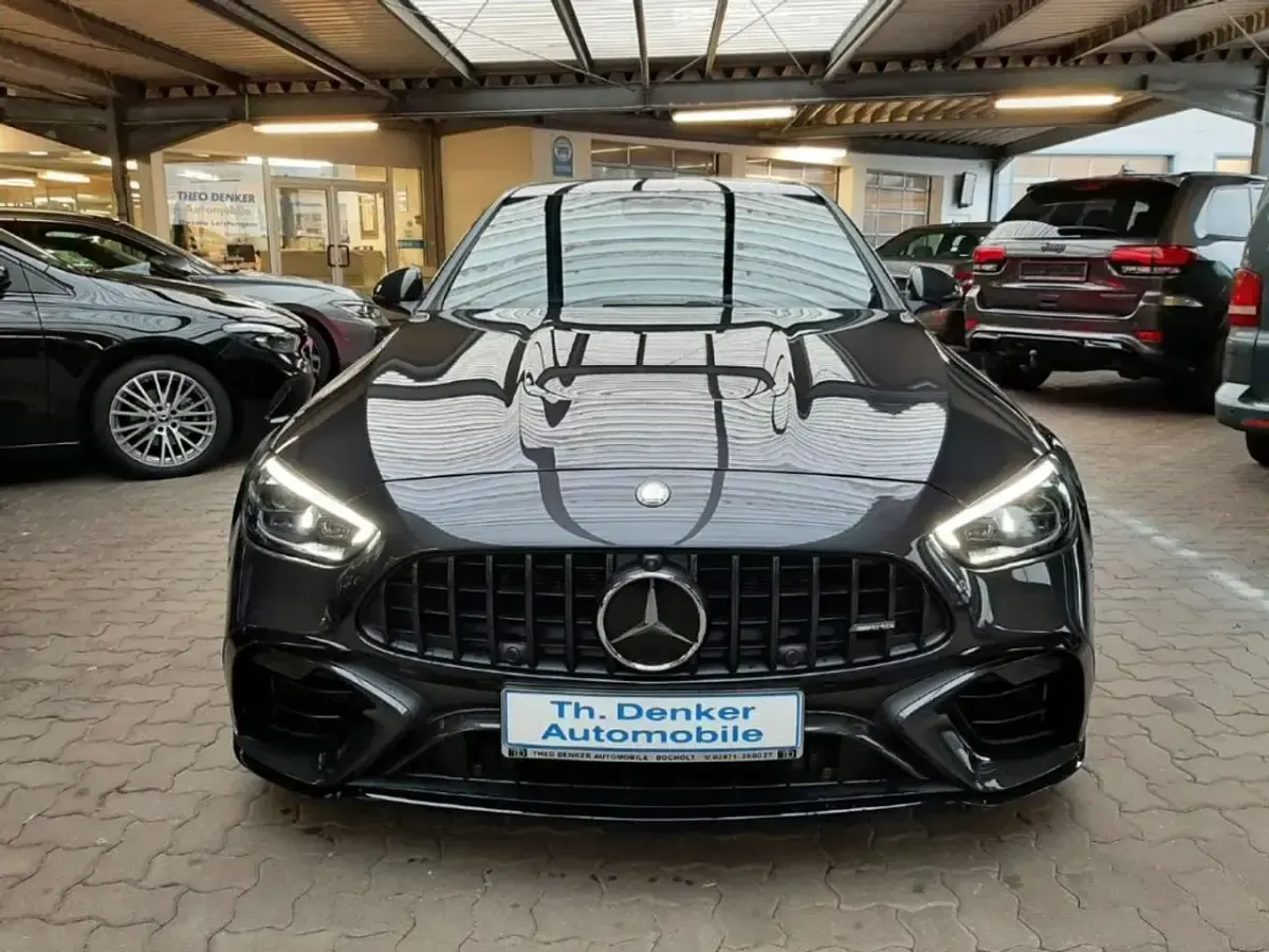 Gebraucht Mercedes C63 AMG AMG 680 PS (500 kW) 2024 Grau Limousine