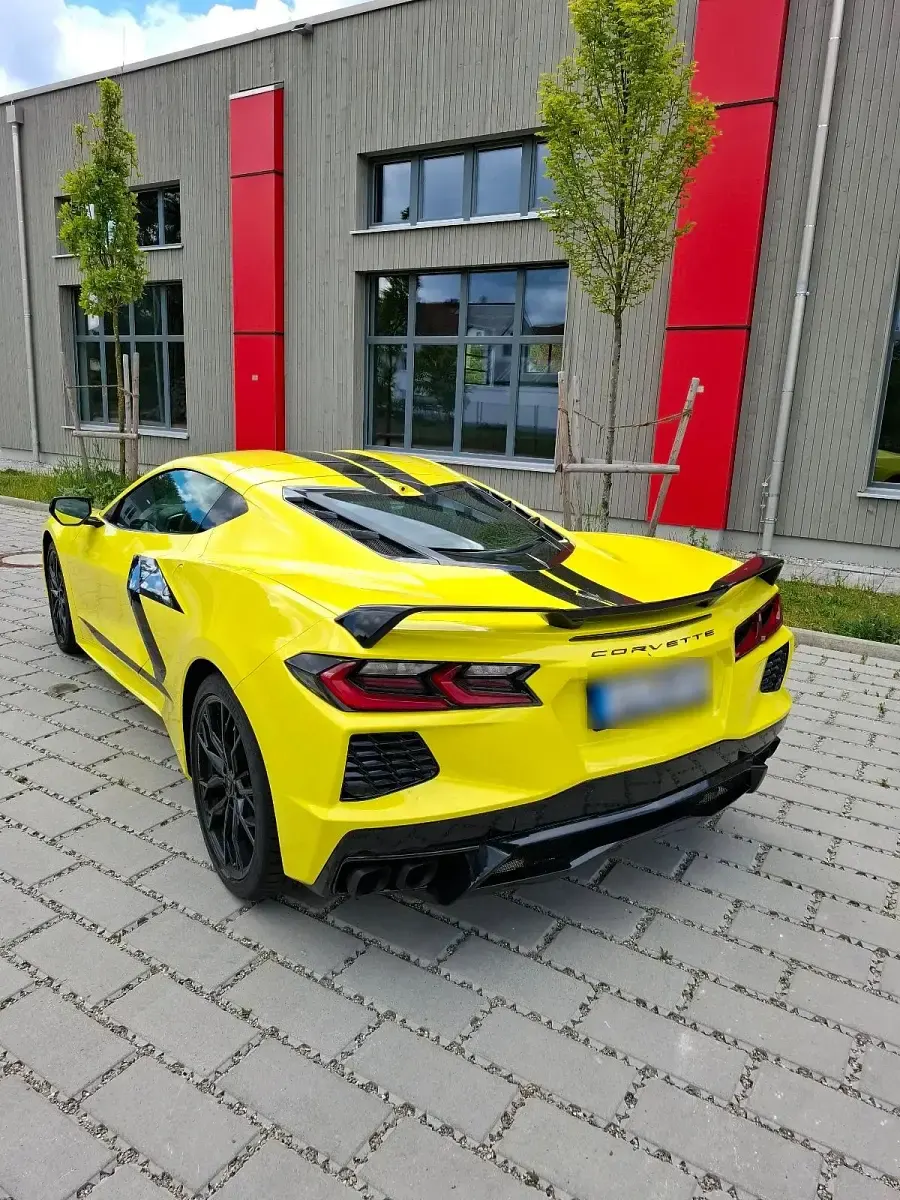Używany Corvette Stingray 480 KM (353 kW) 2024 Żółty Coupe
