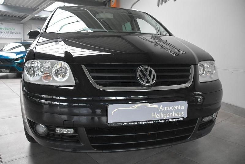 Gebraucht VW Touran 150 PS (110 kW) 2004 Schwarz Van / Kleinbus