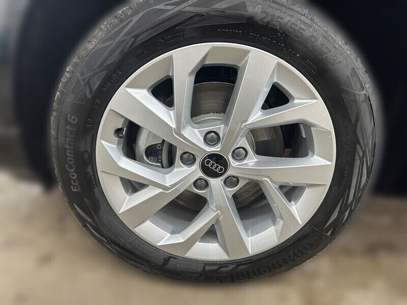 Gebraucht Audi Q2 Advanced Plus 150 PS (110 kW) 2022 Schwarz SUV