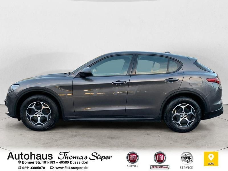 Gebraucht Alfa Romeo Stelvio 190 PS (139 kW) 2023 Grau SUV