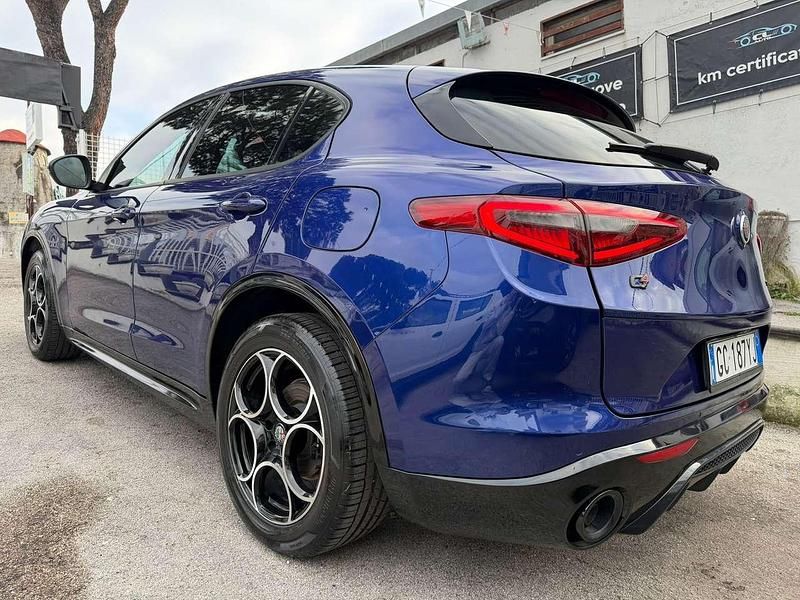 Gebraucht Alfa Romeo Stelvio Business 190 PS (139 kW) 2020 Blau SUV