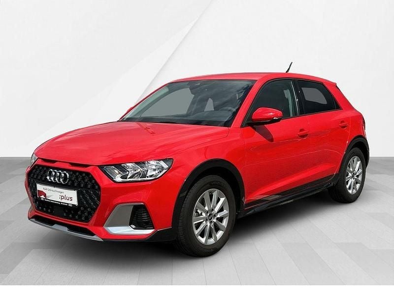 Gebraucht Audi A1 Basis 95 PS (69 kW) 2021 Rot Kleinwagen
