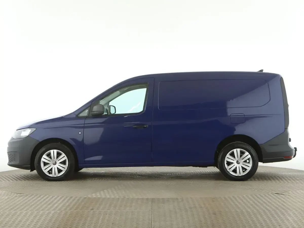 Używany VW Caddy Maxi 122 KM (89 kW) 2021 Niebieski Minivan