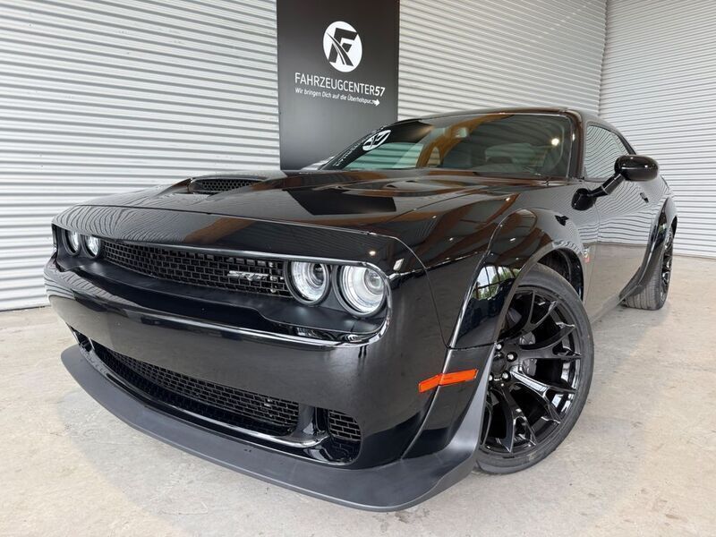 Schwarz Gebraucht 2023 Dodge Challenger Coupé | 39.500 € - Bild 1/4