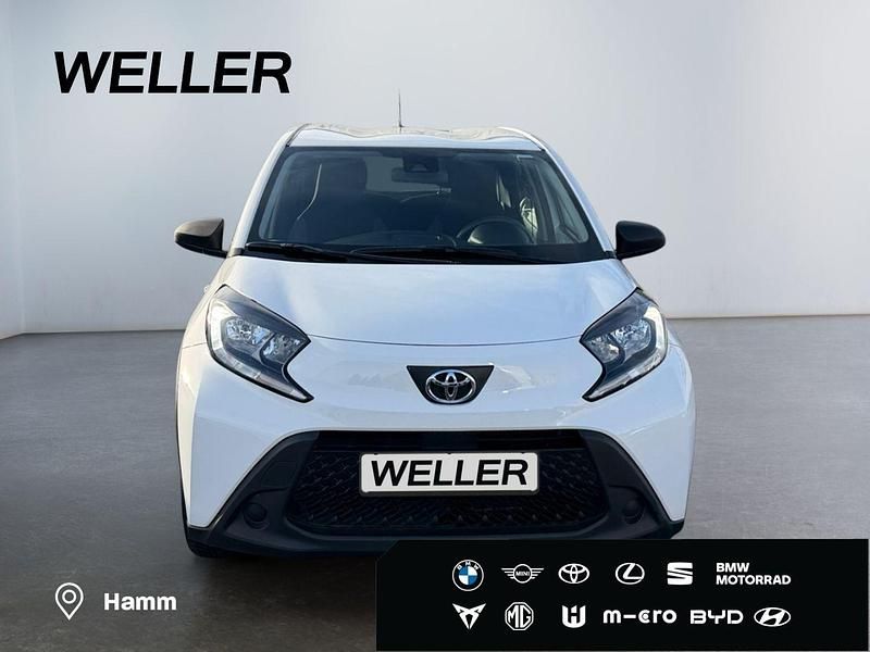Gebraucht Toyota Aygo X 72 PS (52 kW) 2023 Weiss SUV