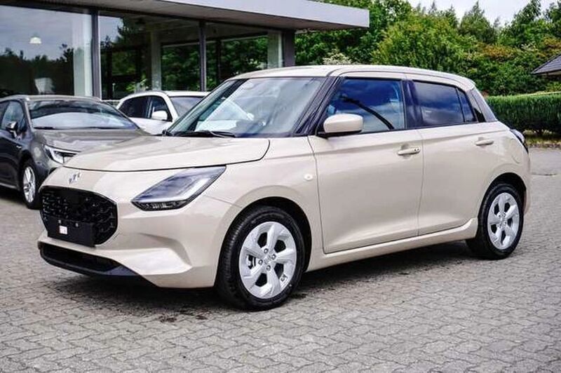 Grau Neu 2025 Suzuki Swift Comfort Kleinwagen | 23.858 € - Bild 1/4
