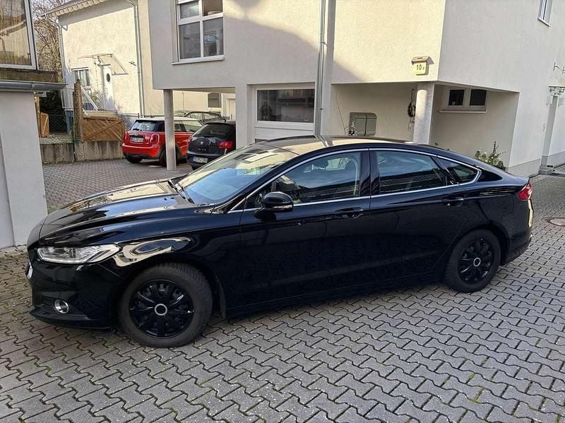 Gebraucht Ford Mondeo Business Edition 150 PS (110 kW) 2016 Schwarz Limousine