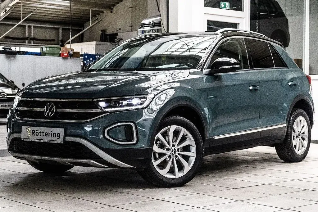Gebraucht VW T-Roc Style 110 PS (80 kW) 2023 Blau SUV