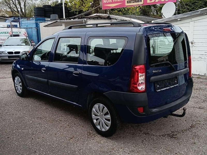 Gebraucht Dacia Logan Lauréate 68 PS (50 kW) 2008 Dacia blau marine Kombi