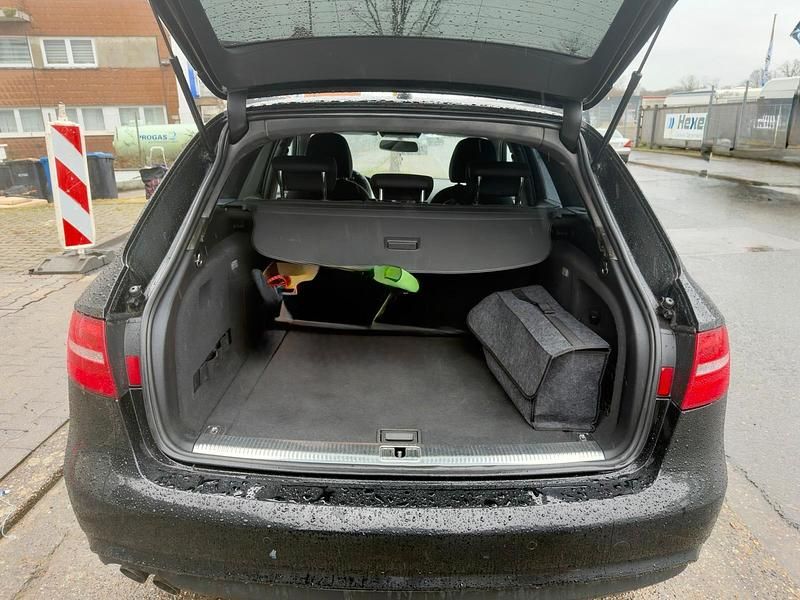 Gebraucht Audi A4 143 PS (105 kW) 2013 Schwarz Kombi