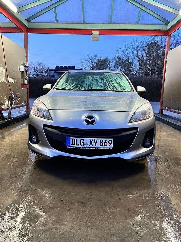 Second-hand Mazda 3 Edition 105 CP (77 kW) 2013 Gri Hatchback