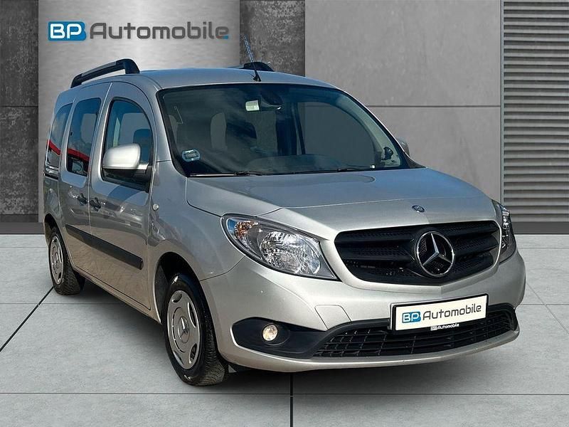 Silber Gebraucht 2013 Mercedes Citan 109 Kombi | 8.490 € (Teuer) - Bild 1/4