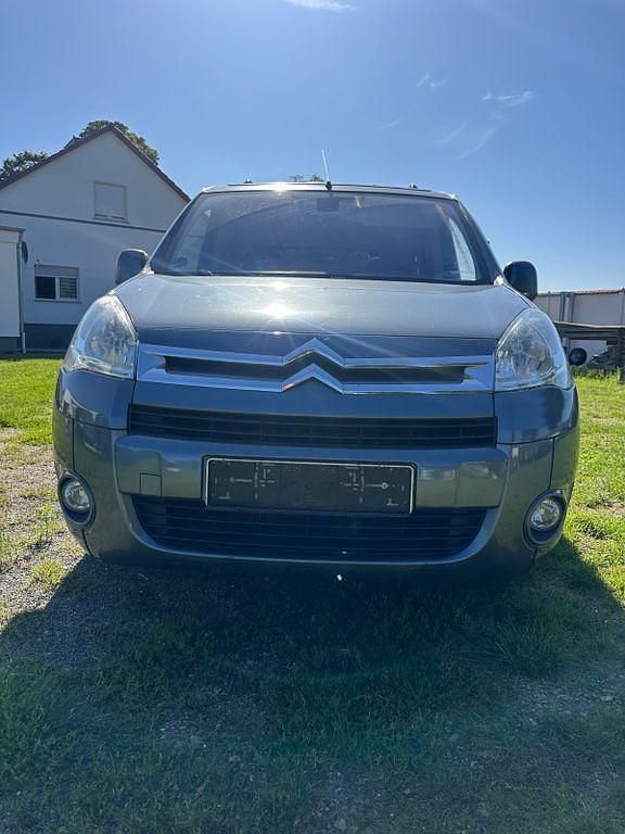 Grau Gebraucht 2009 Citroën Berlingo Van / Kleinbus | 3.600 € (Guter Preis) - Bild 1/4