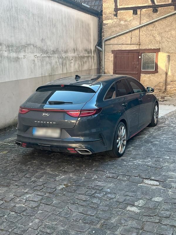 Second-hand Kia ProCeed 204 CP (150 kW) 2020 Gri Break