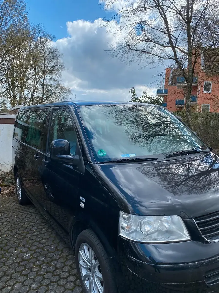Gebraucht VW Multivan Startline 174 PS (127 kW) 2007 Schwarz Van / Kleinbus