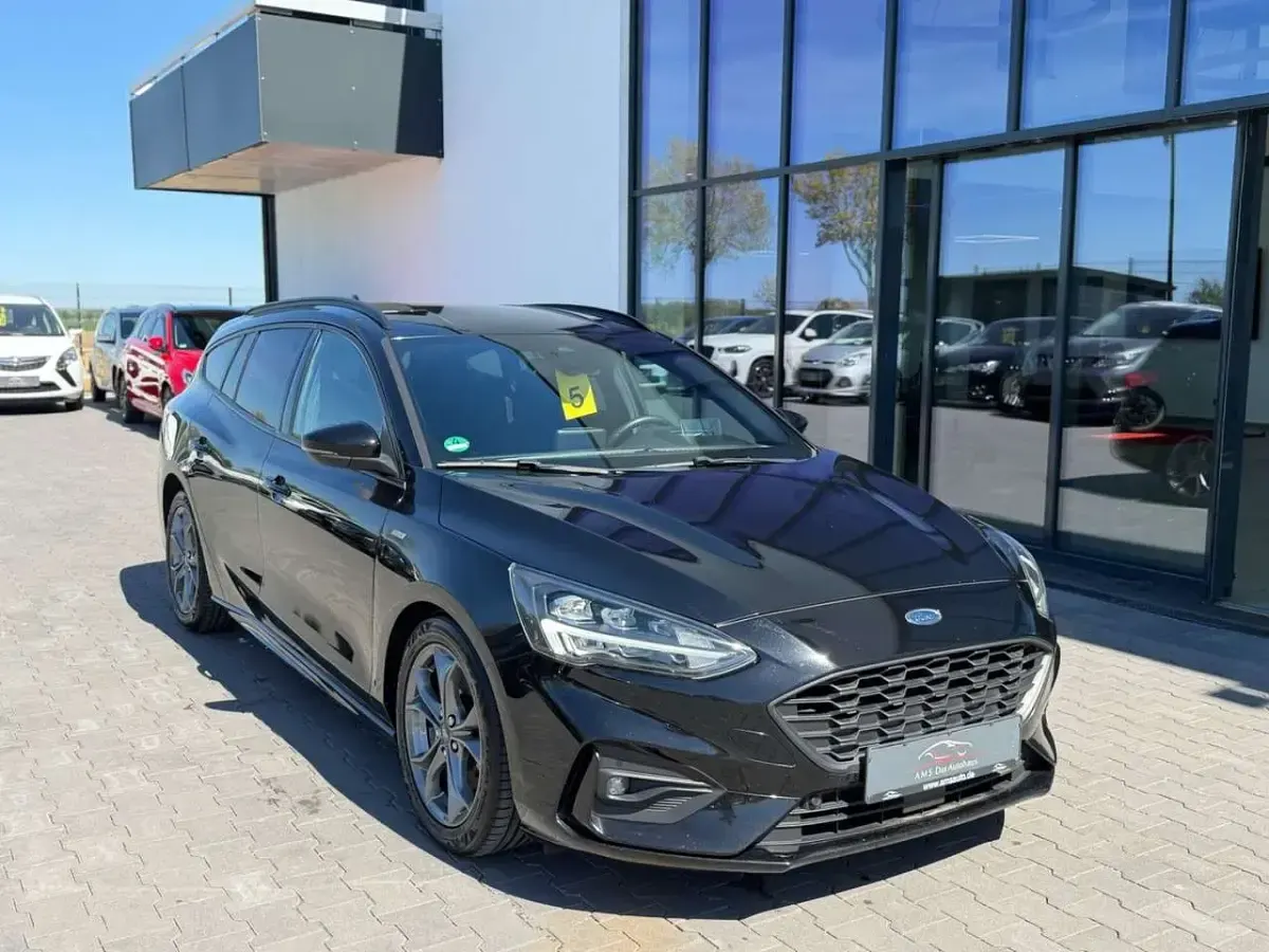 Usata Ford Focus ST-Line 150 CV (110 kW) 2018 Nero Station wagon