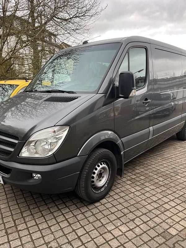 Grau Gebraucht 2013 Mercedes Sprinter Van | 6.200 € - Bild 1/4