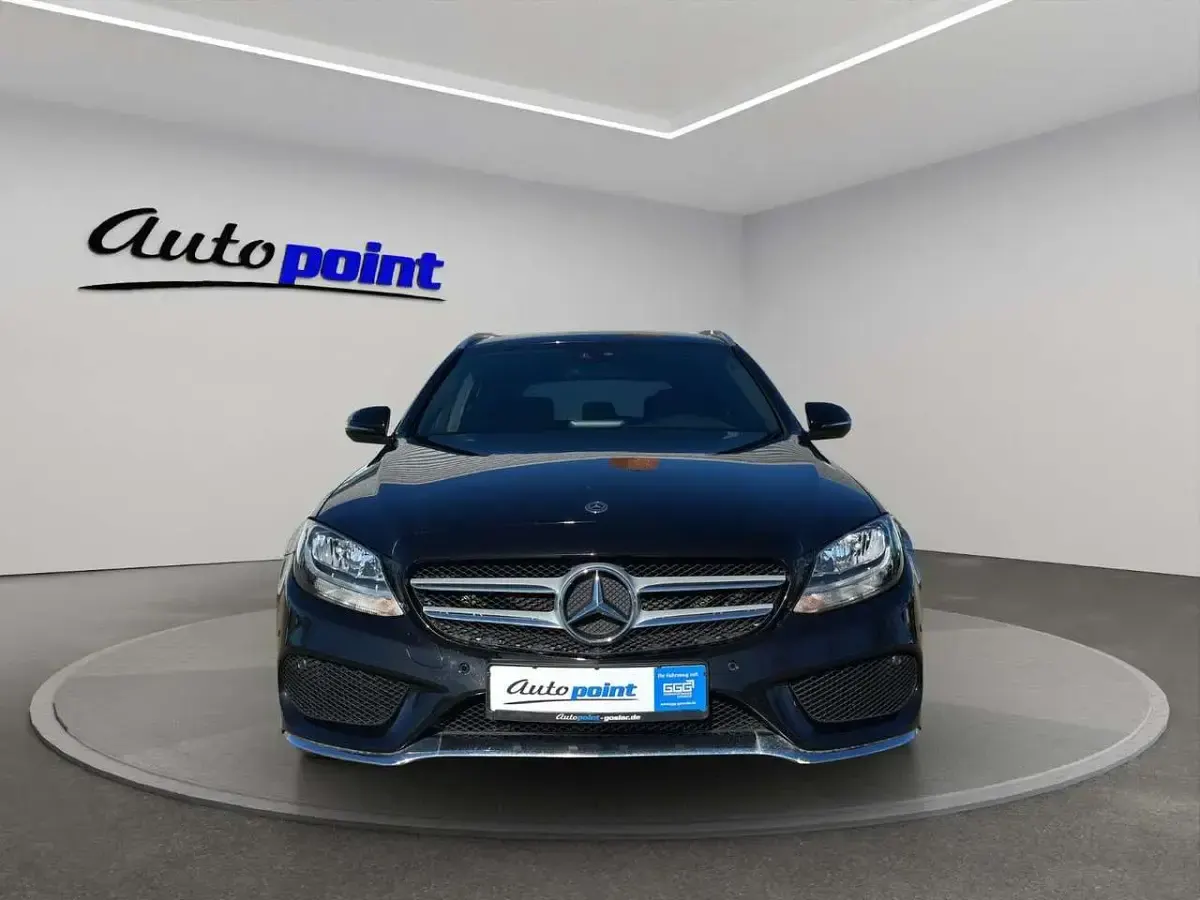 Gebraucht Mercedes C220 AMG line 170 PS (125 kW) 2018 Schwarz Kombi
