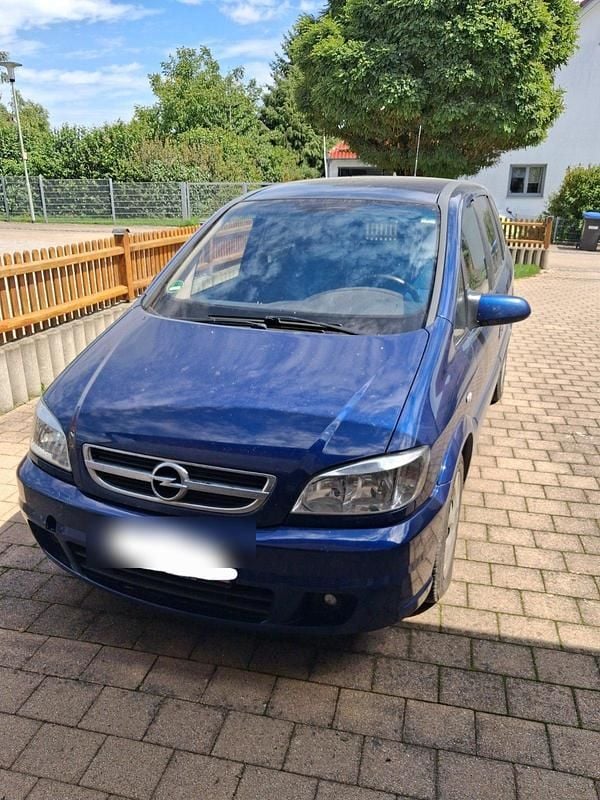 Blau Gebraucht 2004 Opel Zafira Van / Kleinbus | 450 € (Guter Preis) - Bild 1/4