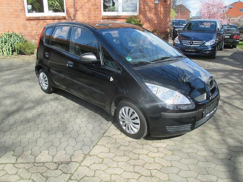 Gebraucht Mitsubishi Colt Inform 75 PS (55 kW) 2008 Schwarz Van / Kleinbus