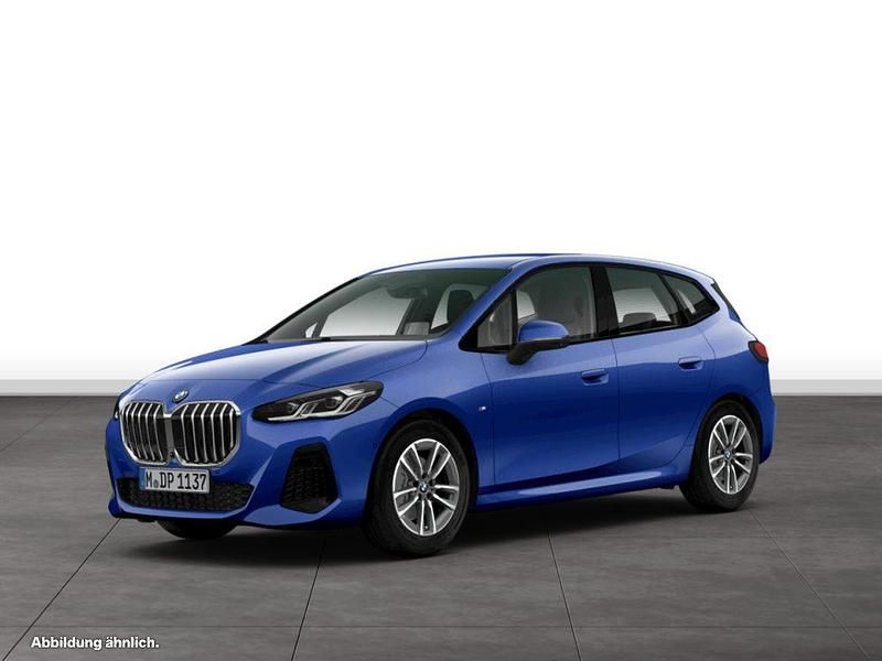 Blau Gebraucht 2025 BMW 220 Active Tourer M Sport Van / Kleinbus | 37.130 € (Fairer Preis) - Bild 1/4